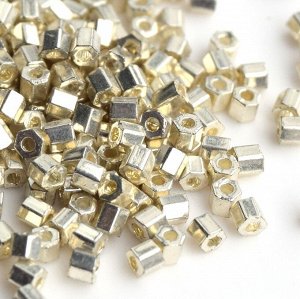 Бисер Тохо Hexagon 11/0 0558 серебро
