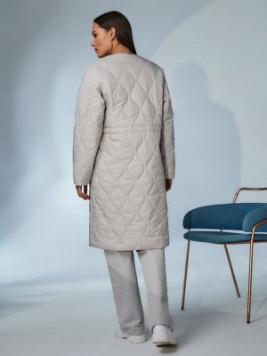 Плащ женский светло-бежевый