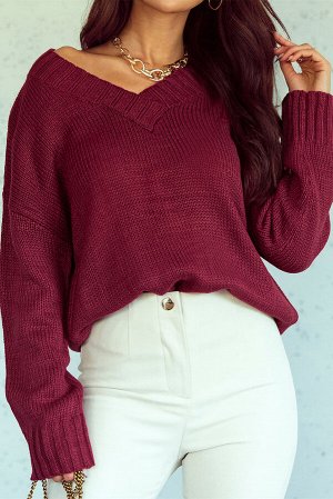 Бордовый вязаный свитер оверсайз с V-образным вырезом