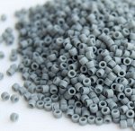 Бисер цилиндрический Миюки делика DB-0761 Opaque Grey Matted