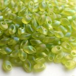 Бисер-лепестки Миюки LMA-0143FR Matted Transparent Chartreuse AB