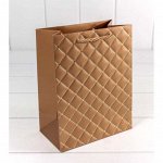 Пакет подарочный 23*18*10 см