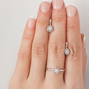 Серебряное кольцо с бесцветными фианитами 150