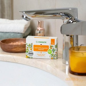 SYNERGETIC Натуральное туалетное мыло «Масло мяты и апельсин», 90 г