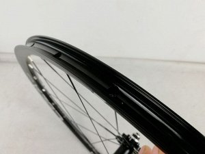 Передние велосипедное колесо PASAK HB12/PA24. 26 дюймов. Черный-белый