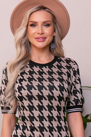 Платье Маломерит
Платье из жаккардового трикотажного полотна.
50% вискоза,45% п/э,5% лайкра