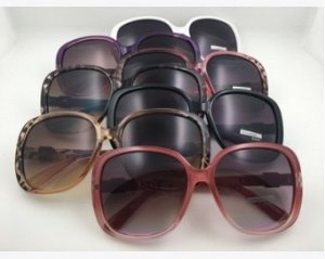 Солнцезащитные очки леопардовые с прямоугольником на дужках