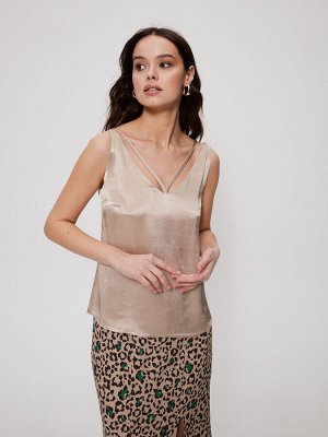 Топ со скидкой 50%