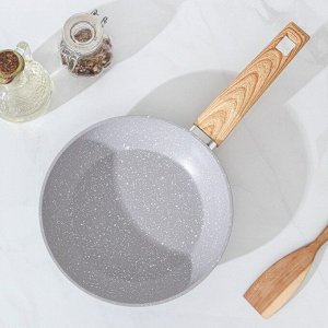 Сковорода Magistro Natural, d=20 см, кованый алюминий, ручка soft-touch, антипригарное покрытие, индукция, серая