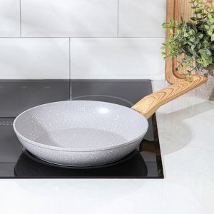 Сковорода Magistro Natural, d=24 см, кованый алюминий, ручка soft-touch, индукция, антипригарное покрытие, серая