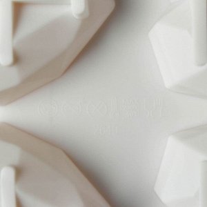 Форма силиконовая для выпечки и муссовых десертов KONFINETTA «Сердце», 29?17?2 см, 8 ячеек, цвет белый