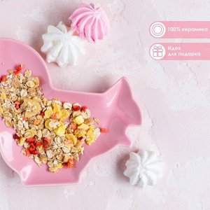Блюдо керамическое сервировочное Доляна «Милашки. Белочка», 18?14?1,6 см, цвет розовый