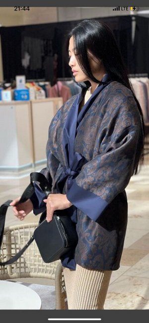Авторское  утепленное кимоно из брендового шелка
