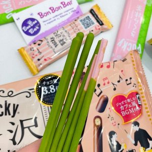 Pocky Sakura Matcha 15g - Поки матча сакура