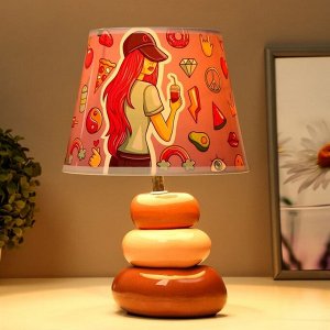 Настольная лампа с абажуром RISALUX «Девушка», Е14, 15 Вт, 20x20x32 см