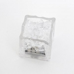 Фигурка светящаяся RISALUX «Льдинка» LED-ночник водный, от батареек 3xAG3, 2.6x2.6x2.7 см, МИКС