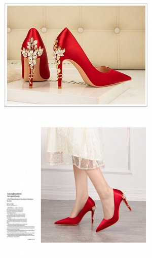 Туфли женские, красные, атласные, на высоком тонком каблуке 10 сантиметров, с декоративным украшением на каблуке