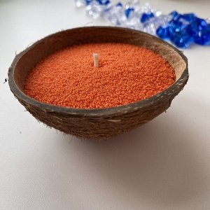 Насыпная свеча в гранулах, подсвечник - скорлупа кокоса, цветной воск