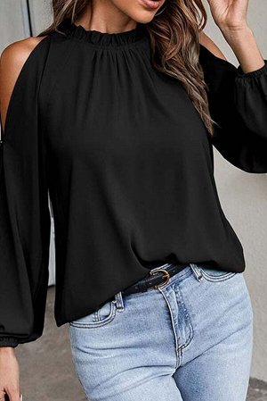 Черная блузка с динным рукавом и открытыми плечами