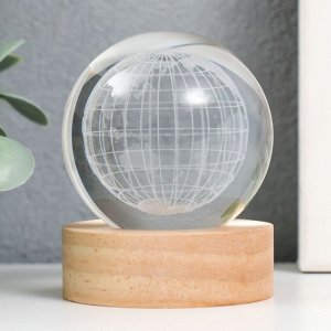 Фигурка светящаяся стекло «Планета Земля», d=6 см, подставка дерево, USB, 6.5x6.5x7.5 см