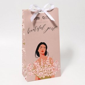 Расчёска массажная «Девушка», в подарочной упаковке, 6 x 23,5 см