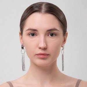 Серьги висячие со стразами «Голливуд» кольцо с нитями, белые в серебре, 9 см