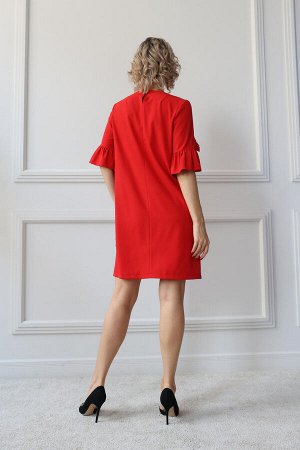 Платье прямое с воланами на рукавах, цвет красный