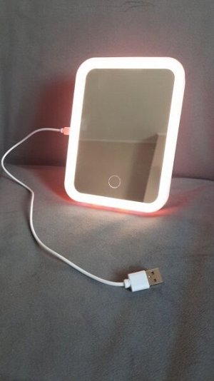 Зеркало для макияжа с LED подсветкой и USB