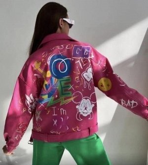 Куртка под кожу в стиле POP ART яр-розовая ZI