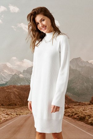 Платье белый из закупки BG