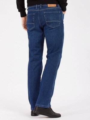 Джинсы Комфортные утепленные джинсы из плотного хлопка с небольшой добавкой эластана.Посадка высокая прямой крой.Небольшие потёртости.
Рост:
                									 32
Цвет:&nbsp;
					
						
					