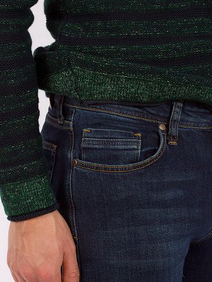 Джинсы Турецкие мужские джинсы из плотной хлопковой ткани с небольшой добавкой эластана. Ткань с небольшими потертостями. Модель REGULAR FIT комфортного прямого кроя со средней посадкой.
Цвет:&nbsp;
	