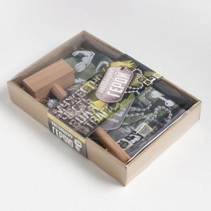 Кухонный набор «Настоящий герой»: варежка-прихватка 20x28 см, молоток деревянный
