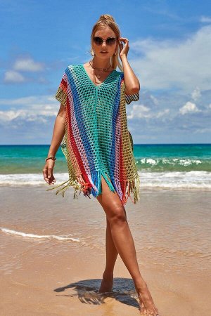 Женское пляжное вязаное платье-туника с разноцветными полосками и бахромой