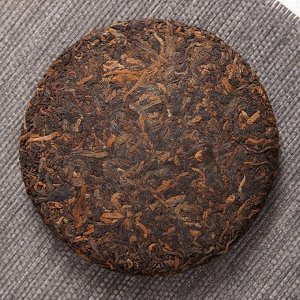 Китайский выдержанный чай "Шу Пуэр. Menghai", 100, 2019, Юньнань, блин