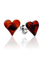 Серьги-пусеты с натуральным вишнёвым янтарем «Червы»