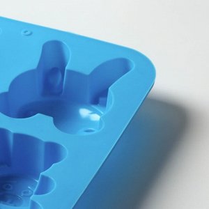 Форма для выпечки силиконовая Доляна «Заяц, мишка, бабочка», 26?17 см, 6 ячеек, цвет синий