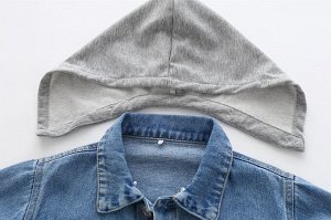Джинсовая куртка со съемным капюшоном для мальчика, цвет голубой + серый капюшон