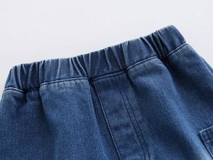 Джинсовые шорты для мальчика, цвет голубой + принт на кармане