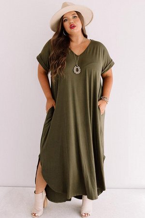 Зеленое прямое платье-макси плюс сайз