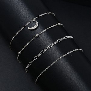 Украшение женское, браслет на щиколотку, серебрянного цвета, из четырех цепочек, с полумесяцем, длина 20см + 5см дополнительно (бижутерия)