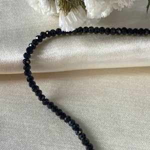 Колье из Шпинели
