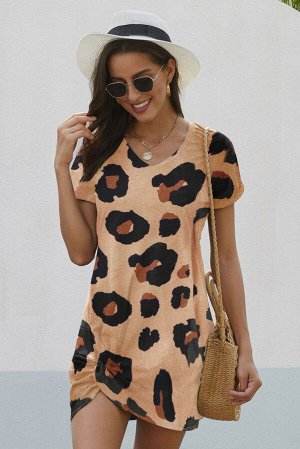Бежевое леопардовое платье-футболка