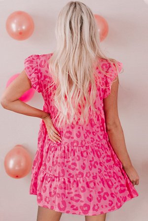 Розовое многоярусное платеье с леопардовым принтом и рюшами
