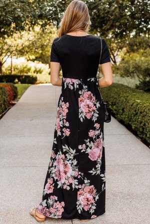 Черное платье-макси с розовым цветочным принтом