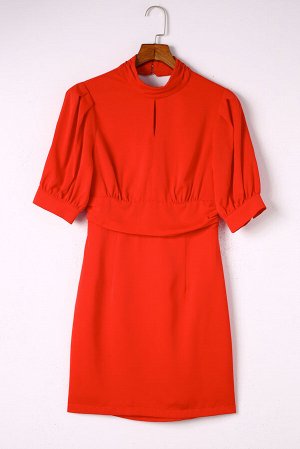 Красное мини-платье с рукавом "фонарик" и открытой спиной