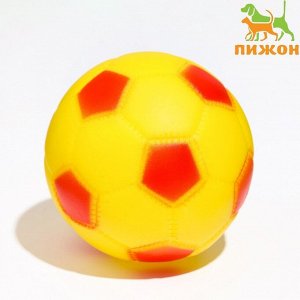 Игрушка пищащая "Мяч Футбол" для собак, 6,2 см, жёлтая