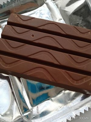 Шоколадный батончик Milka Leo Milk / хрустящая вафля Милка Лео покрытая молочным шоколадом 33,3 гр