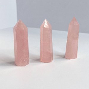 Кристалл из Розового кварца