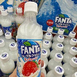 Fanta Yogurt Strawberry 380ml - Фанта йогурт клубника